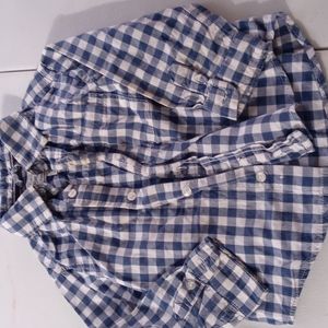 Children's Place button down shirt Gently worn. Size 18-24mths